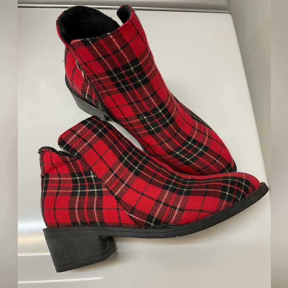Plaid Ankle Boots - Red and Black